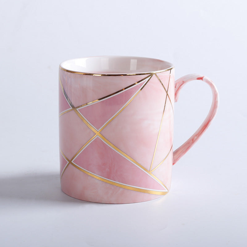Tasse en porcelaine nordique